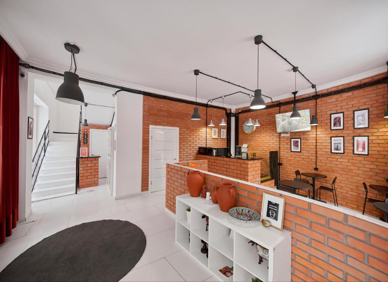 Hannah Inn Budget Hotel Asztana Kültér fotó