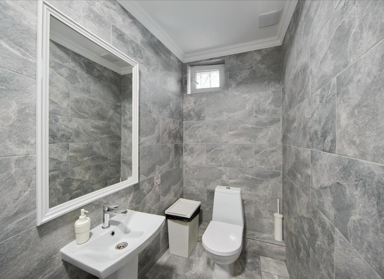 Hannah Inn Budget Hotel Asztana Kültér fotó