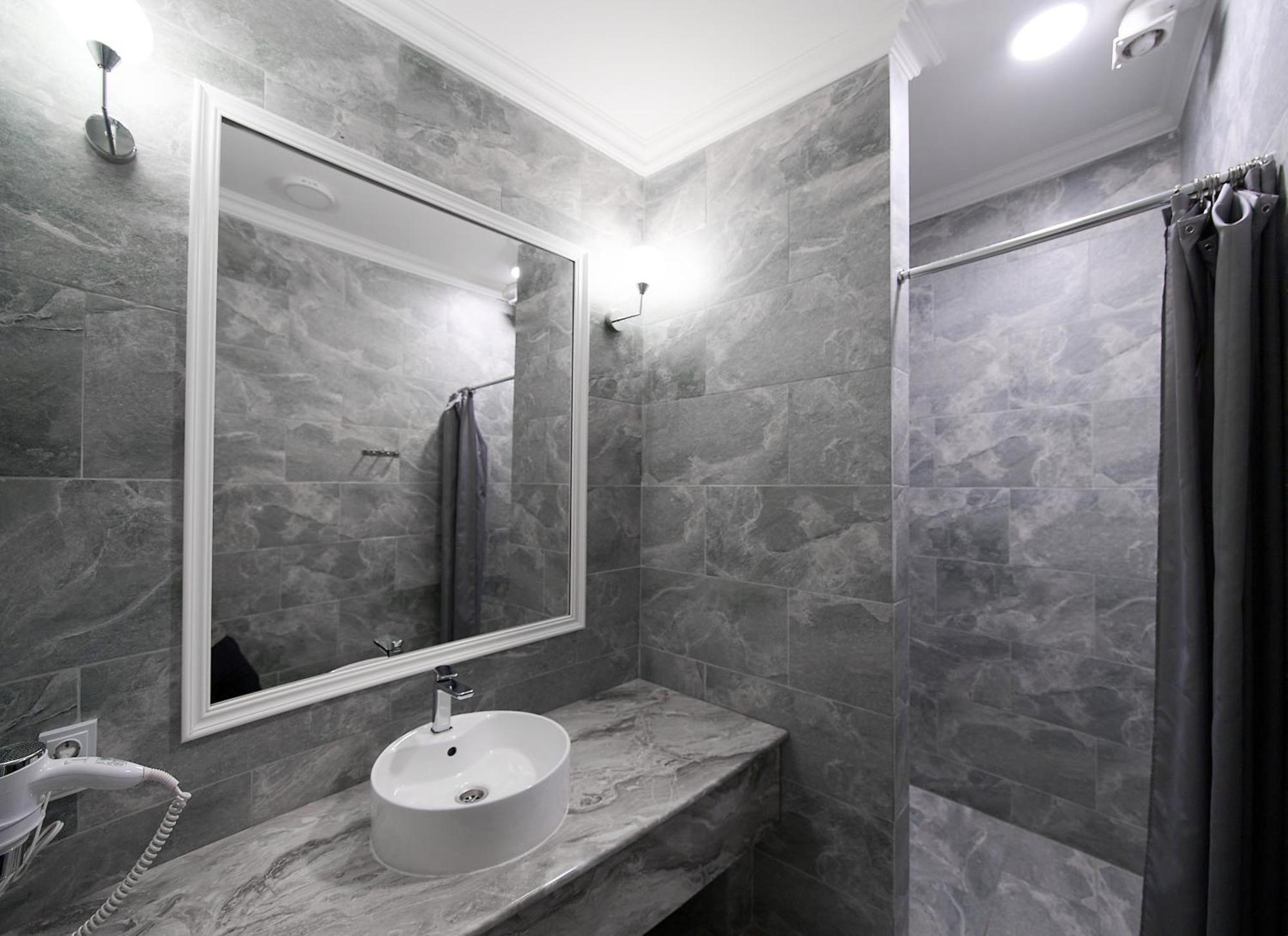 Hannah Inn Budget Hotel Asztana Kültér fotó