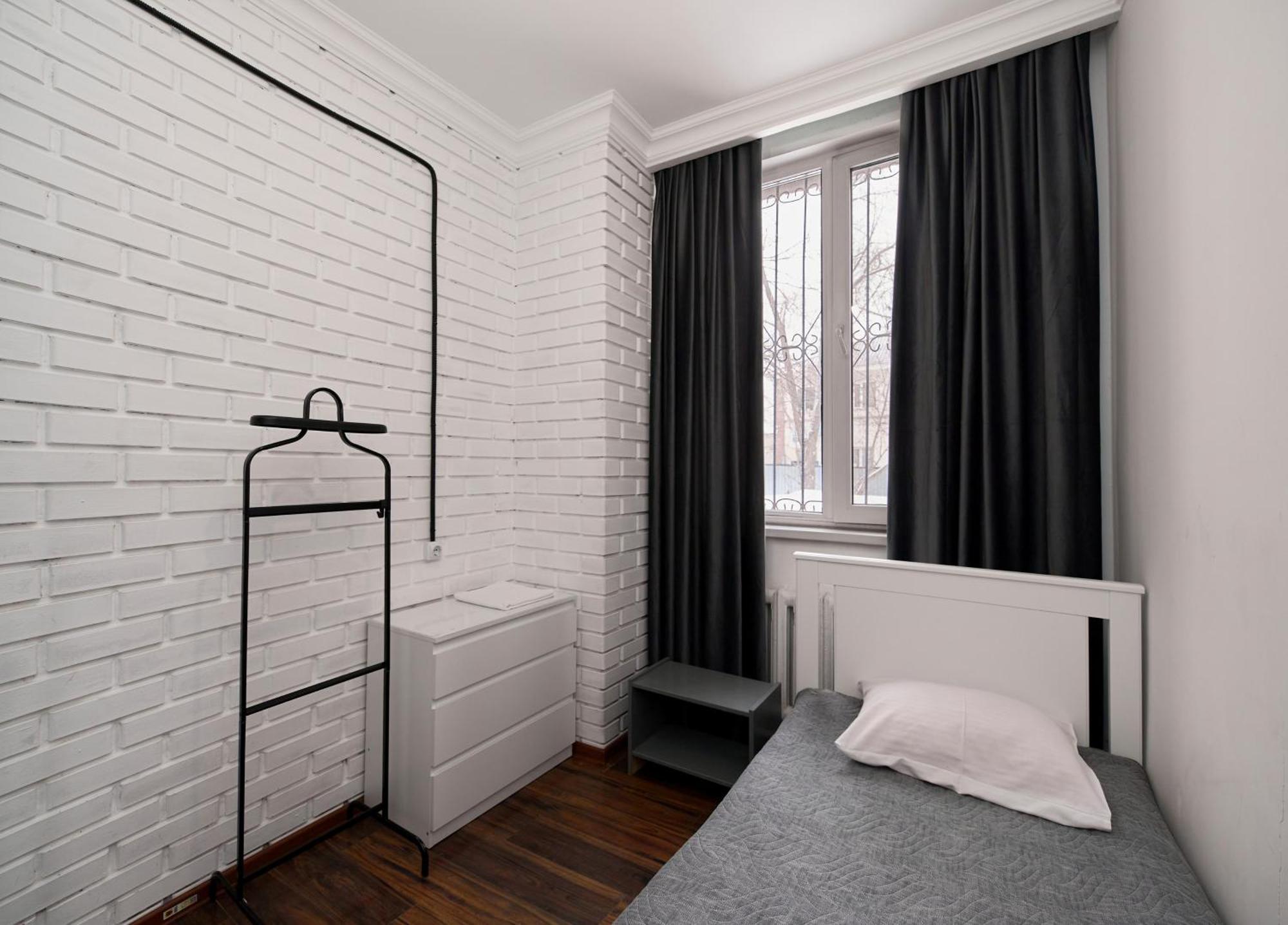 Hannah Inn Budget Hotel Asztana Kültér fotó